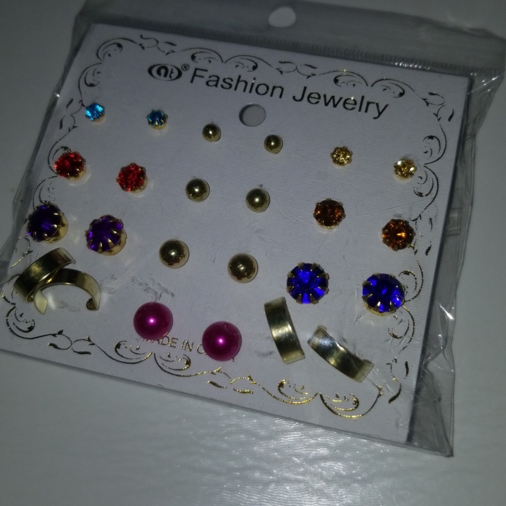 Multi earring set